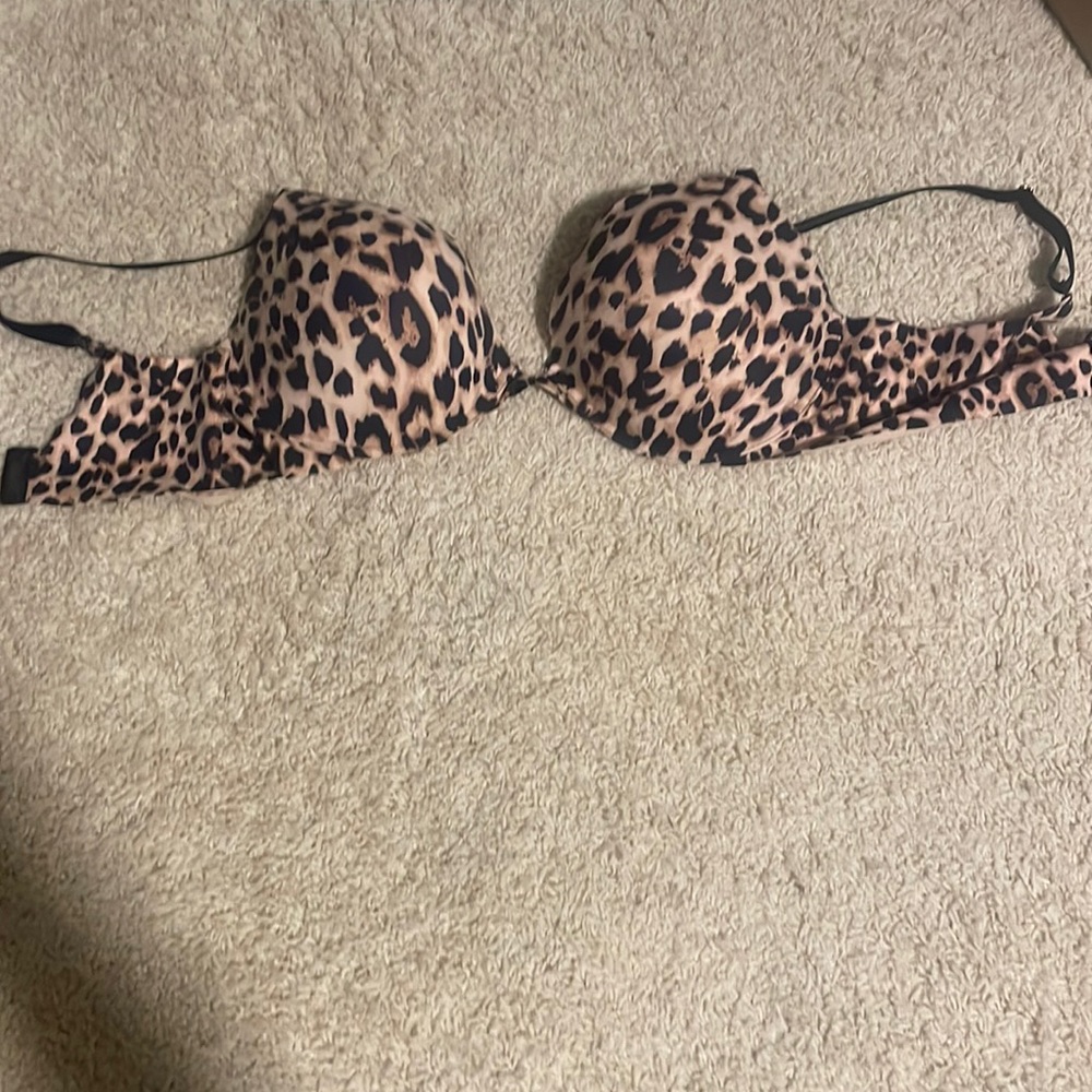 Victoria’s Secret bra